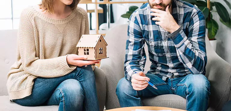 Why Sell Your House During Divorce in Center Line, MI?
