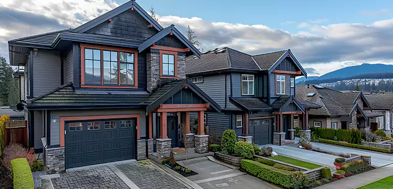 Why Center Line Homeowners Love Selling to Us - No Fees, No Hassles, Just Results