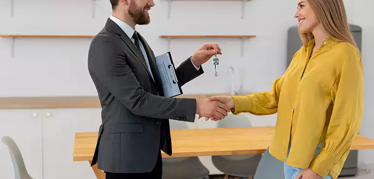 Why Sell Your House With Tenants for Cash in South Monroe, MI?