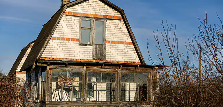 Types of Houses We Buy Without Repairs in Three Rivers, MI